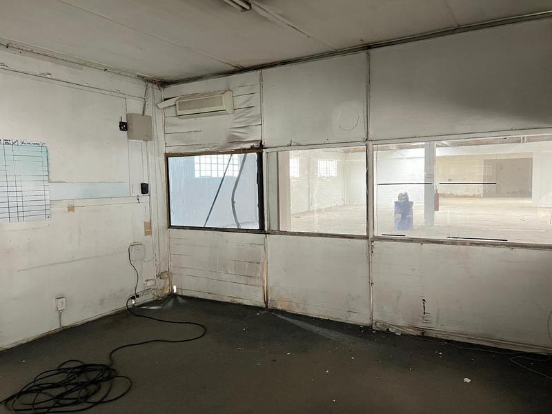 To Let commercial Property for Rent in North End Eastern Cape